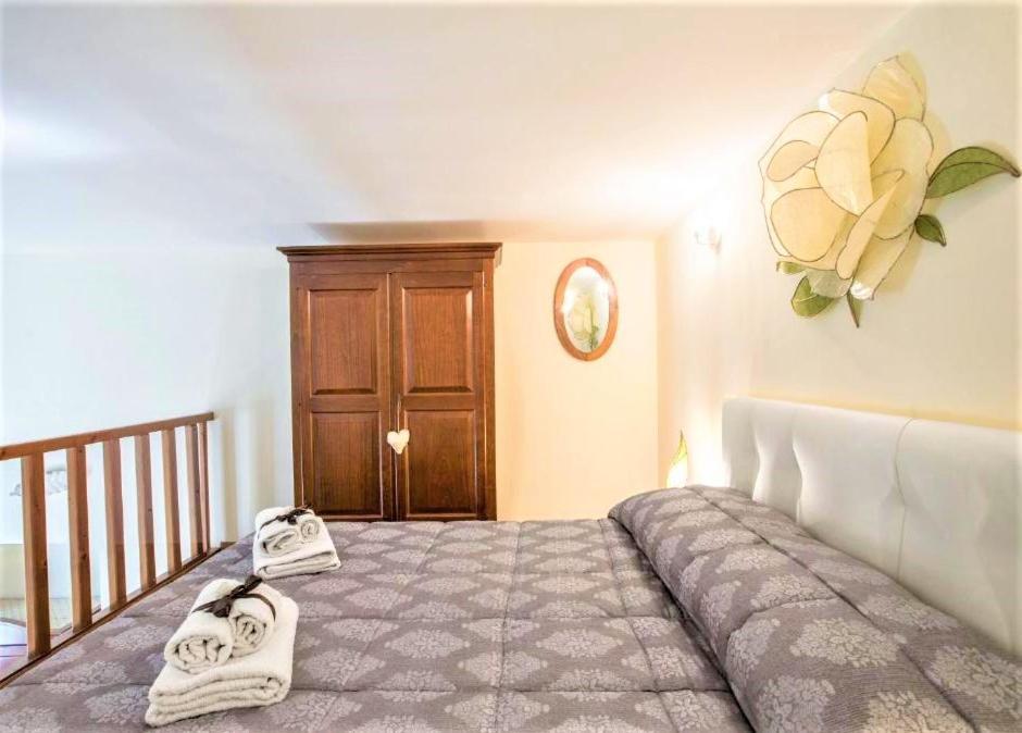 Charming Suite Cavour Heart Of Florens Exteriör bild