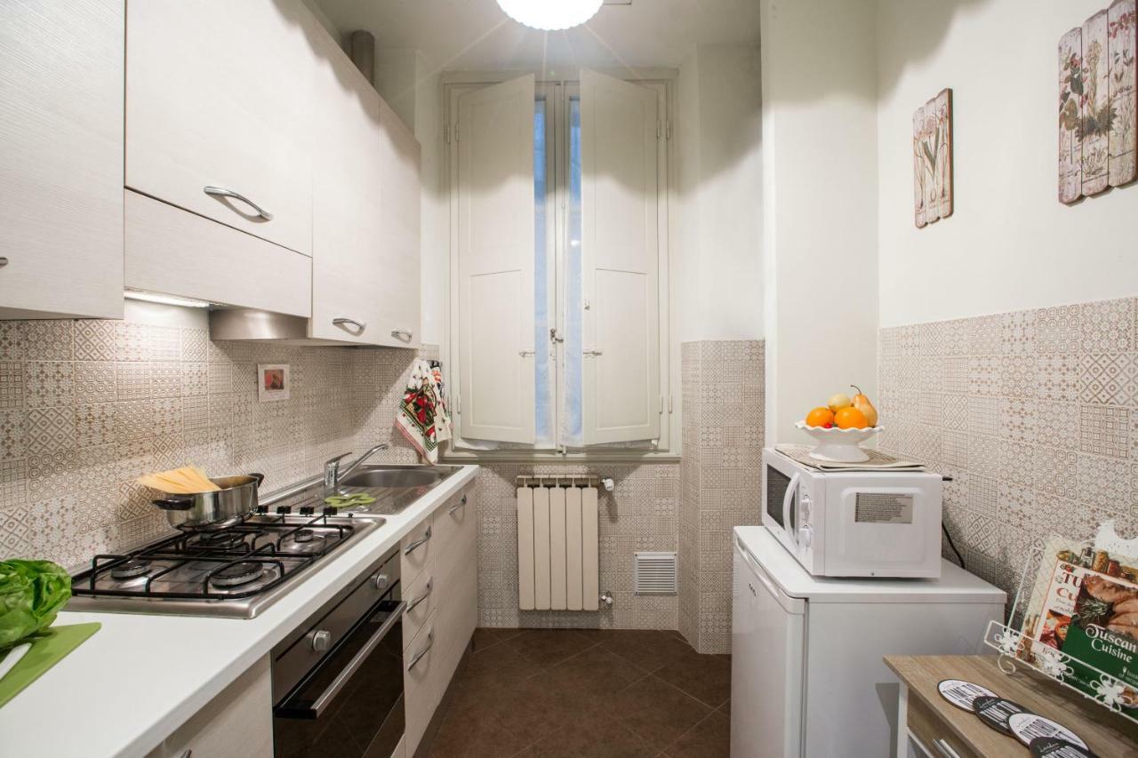Charming Suite Cavour Heart Of Florens Exteriör bild