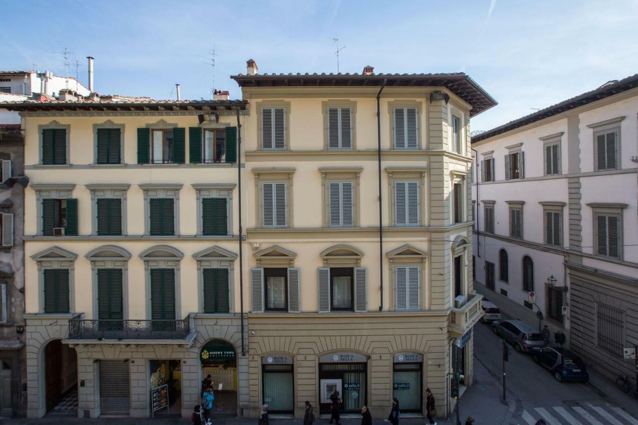 Charming Suite Cavour Heart Of Florens Exteriör bild